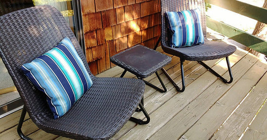 How to Sew a Zippered Outdoor Pillow Cover with Sunbrella - Sewingmachinesplus.com