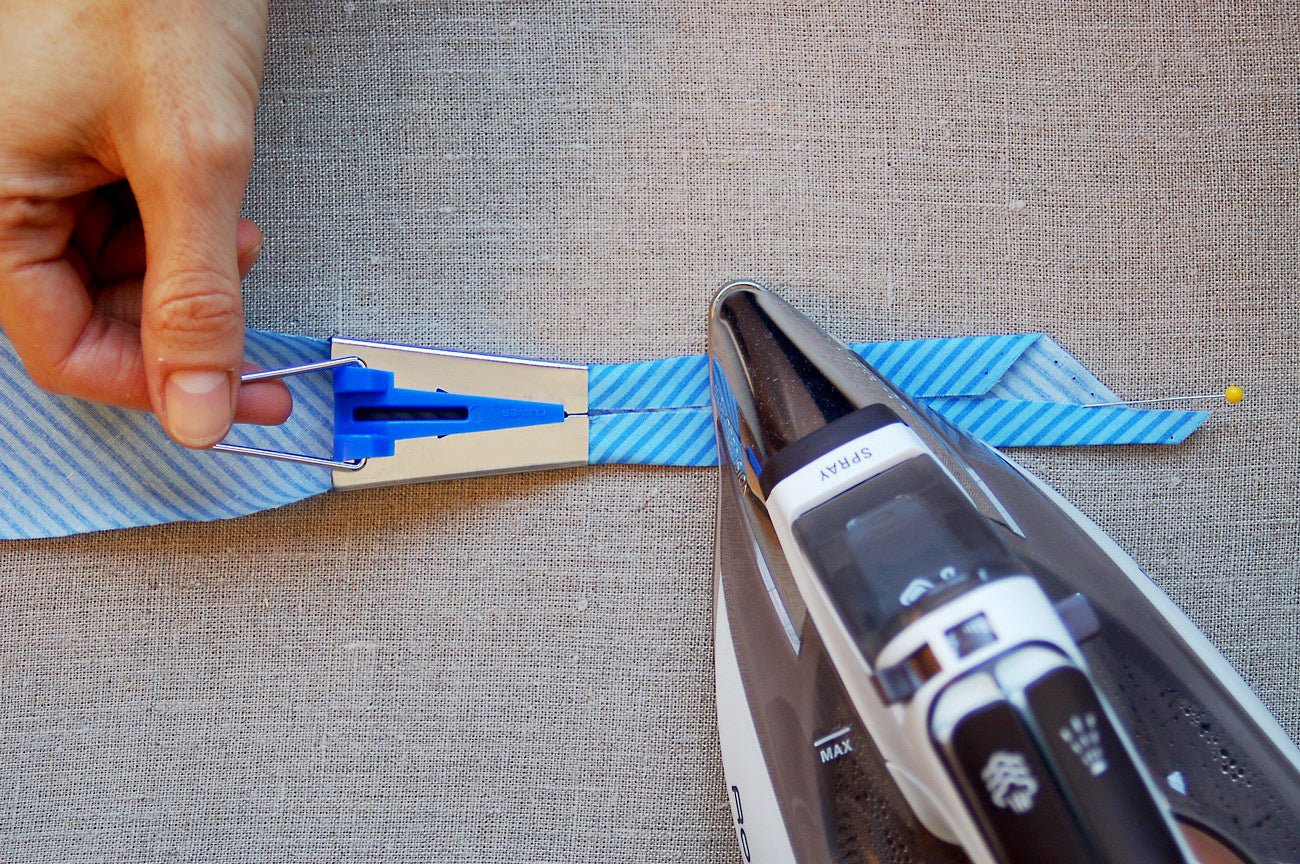 10 Steps to Making & Sewing Bias Tape - Sewingmachinesplus.com