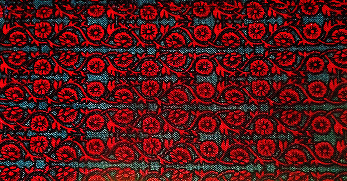 Sew a Small Purse Tutorial: Tiny Tasseled Tote