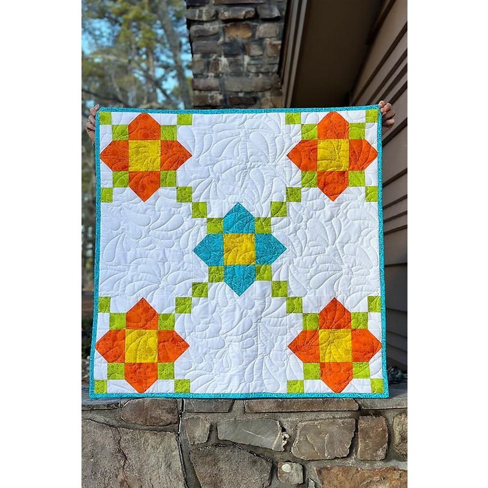 Seams Sew Me Quilt Pattern - Posy Chain - Sewingmachinesplus.com