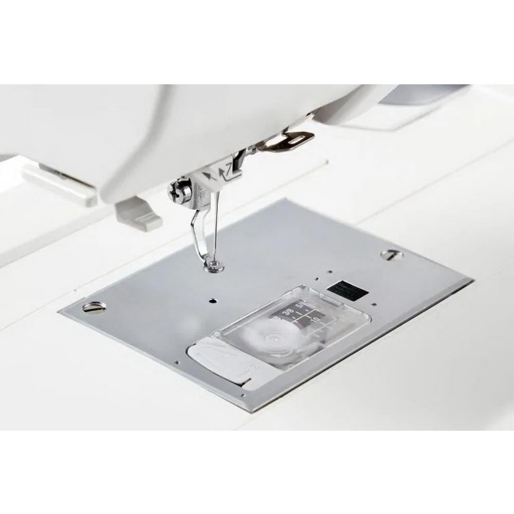 Janome Memory Craft 100E Embroidery Machine - Sewingmachinesplus.com