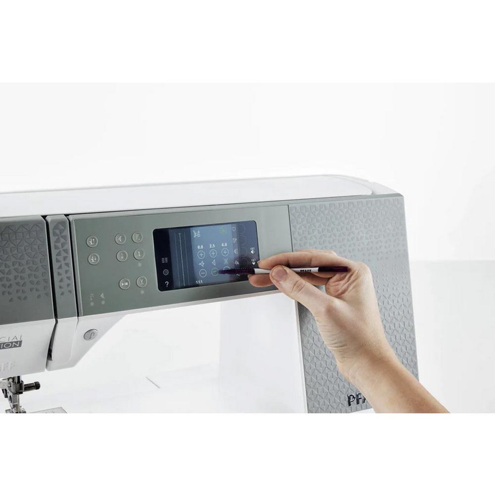 Pfaff Quilt Expression 720 Special Edition Sewing Machine - Sewingmachinesplus.com
