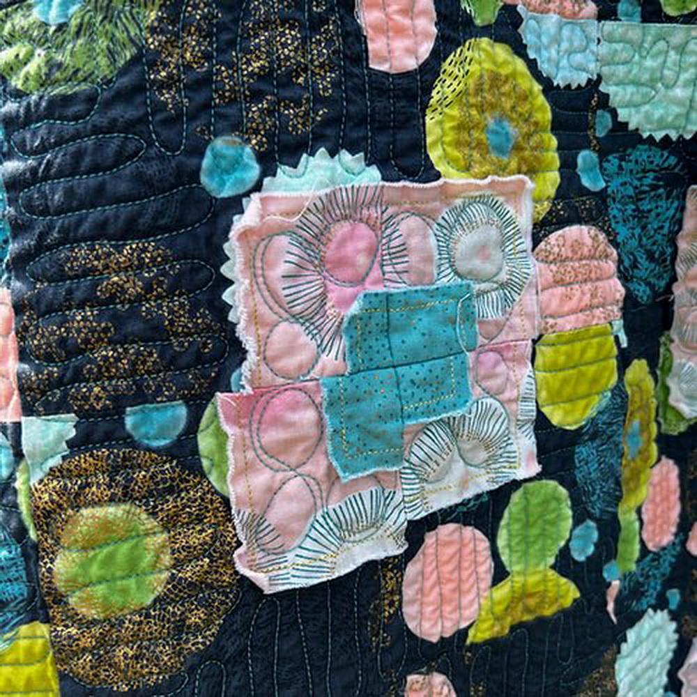 Seams Sew Me Quilt Pattern - Fray Boxes - Sewingmachinesplus.com