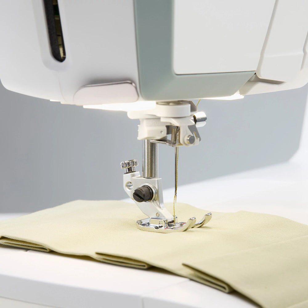 HUSQVARNA VIKING TOPAZ 55Q Sewing Machine - Sewingmachinesplus.com