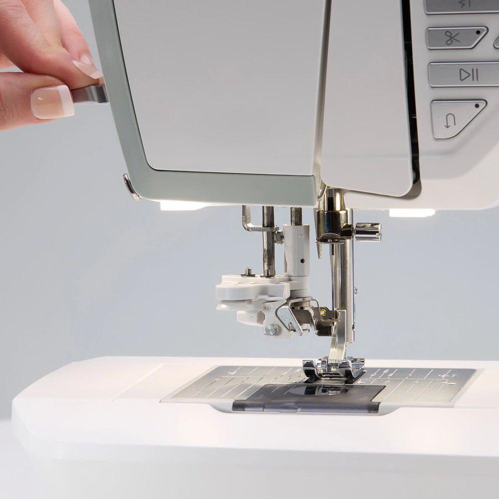 HUSQVARNA VIKING TOPAZ 55Q Sewing Machine - Sewingmachinesplus.com