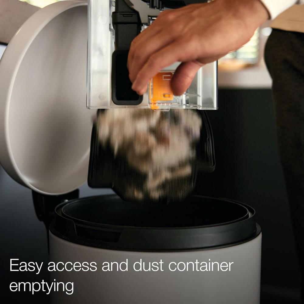 Miele Blizzard CX1 Turbo Team - Canister Vacuum (OPEN BOX MODEL)