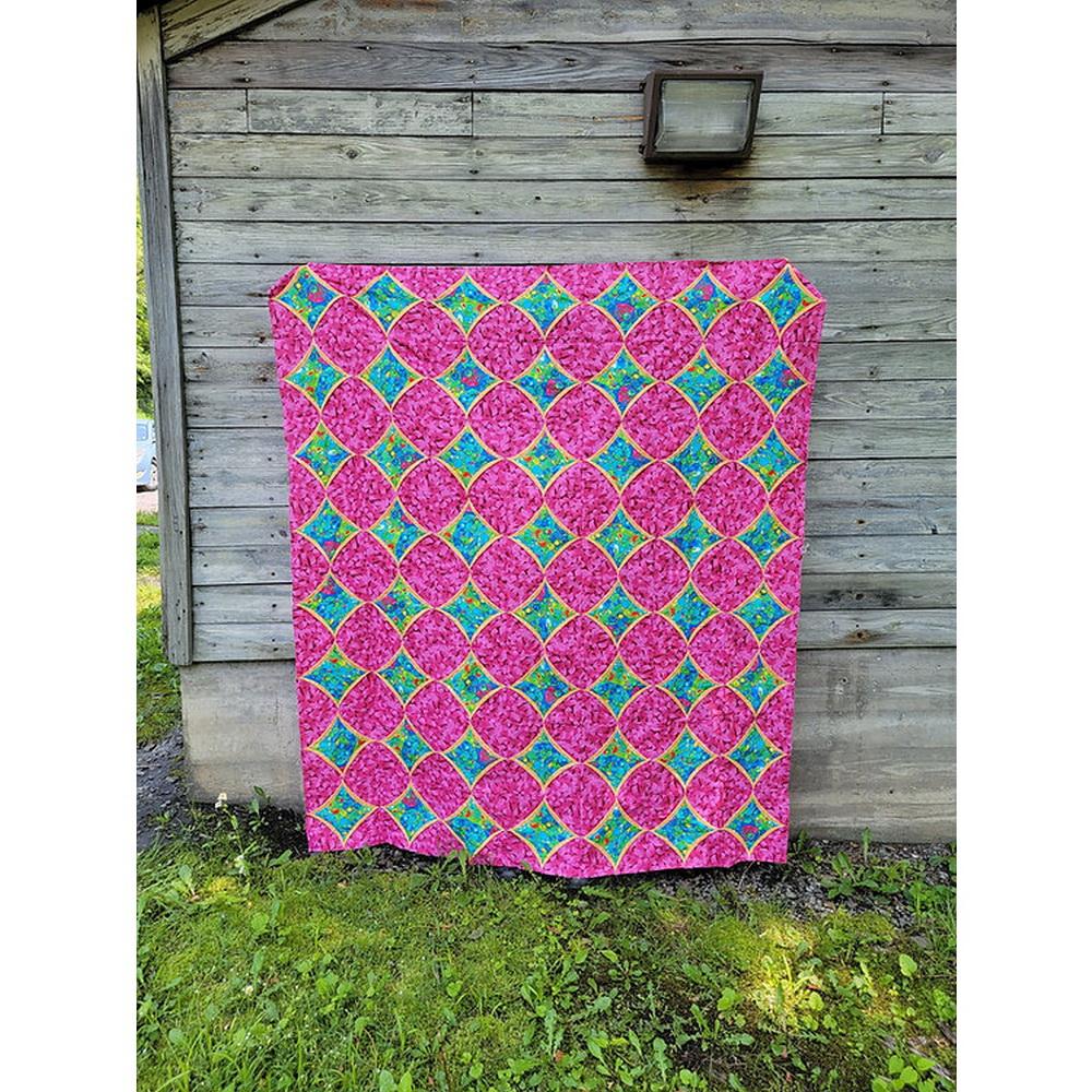 Seams Sew Me Quilt Pattern - Winsome Windows - Sewingmachinesplus.com