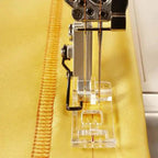 Husqvarna Viking Huskylock s21 - Sewingmachinesplus.com