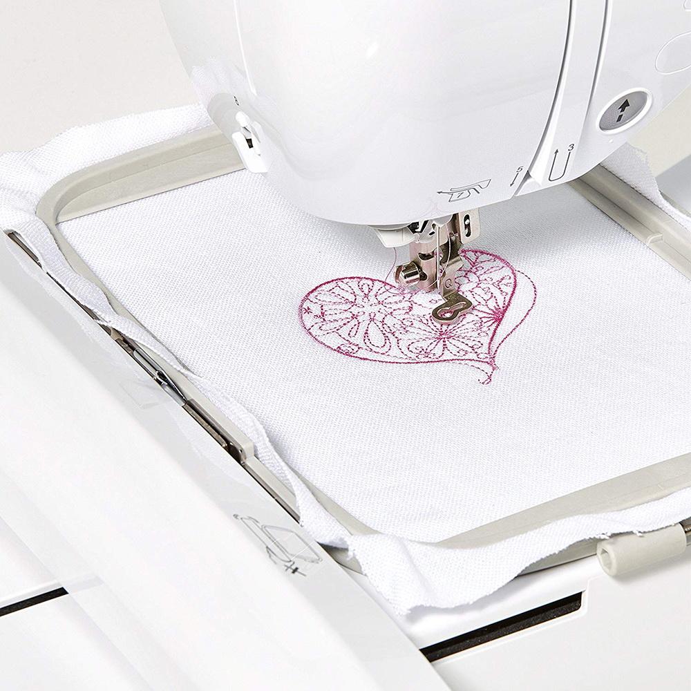Brother PE800 5in x 7in Embroidery Machine