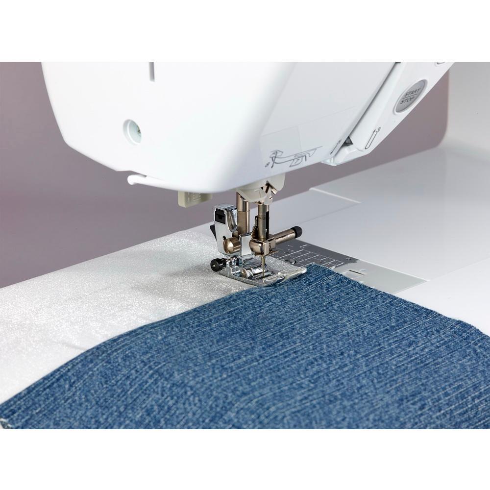 Baby Lock Soprano Sewing Machine (OPEN BOX MODEL) - Sewingmachinesplus.com