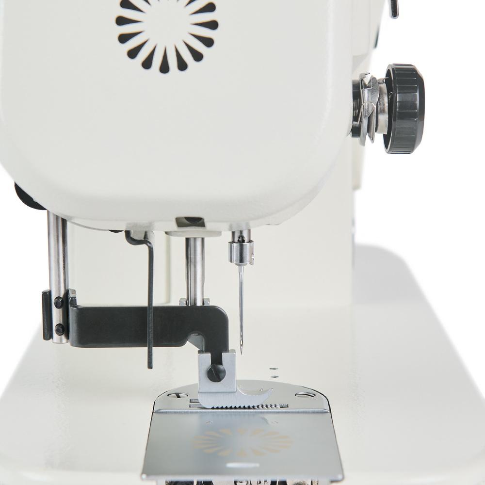 Barracuda Command Straight Stitch Walking Foot Direct - Drive Sewing Machine - Sewingmachinesplus.com