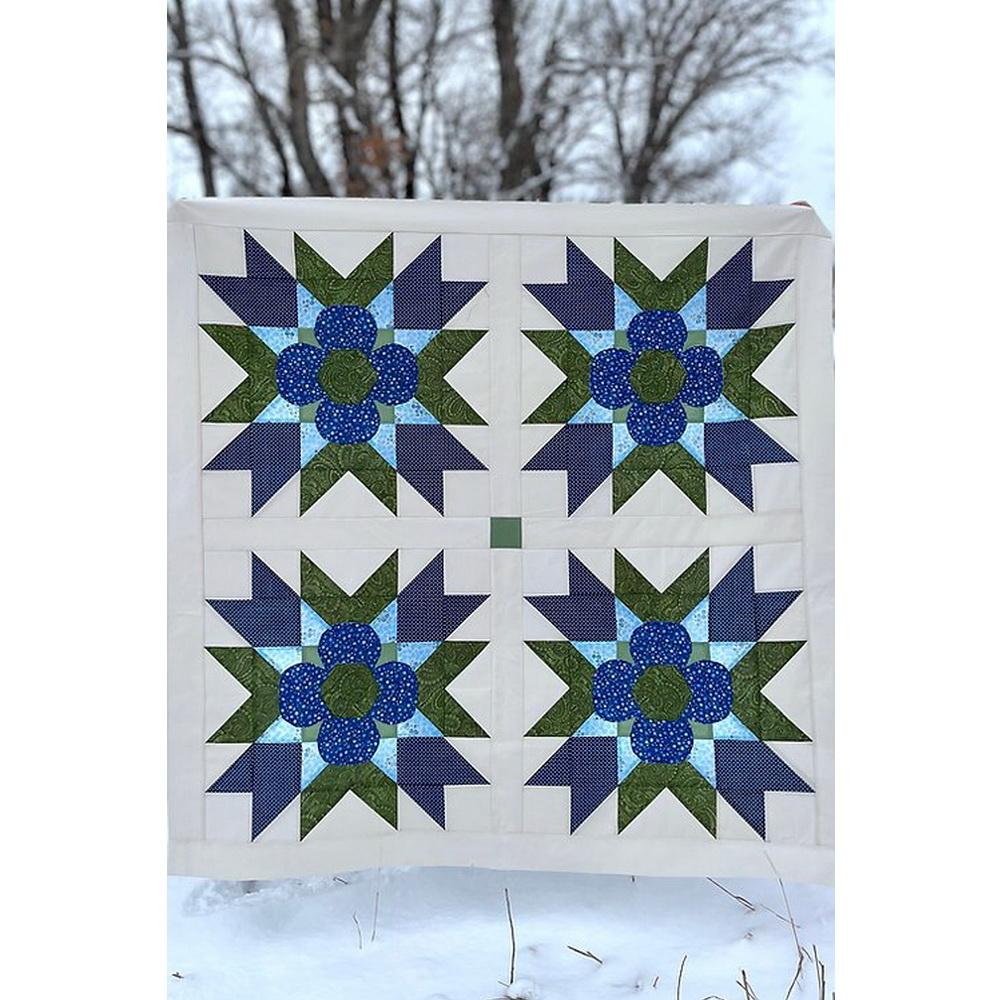 Seams Sew Me Quilt Pattern - Friendship Blooms - Sewingmachinesplus.com