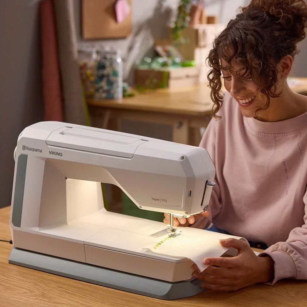 HUSQVARNA VIKING TOPAZ 55Q Sewing Machine - Sewingmachinesplus.com