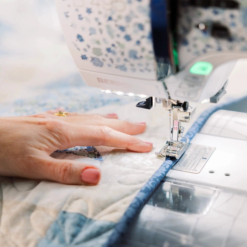 Bernina 495 Liberty Edition Sewing and Quilting Machine