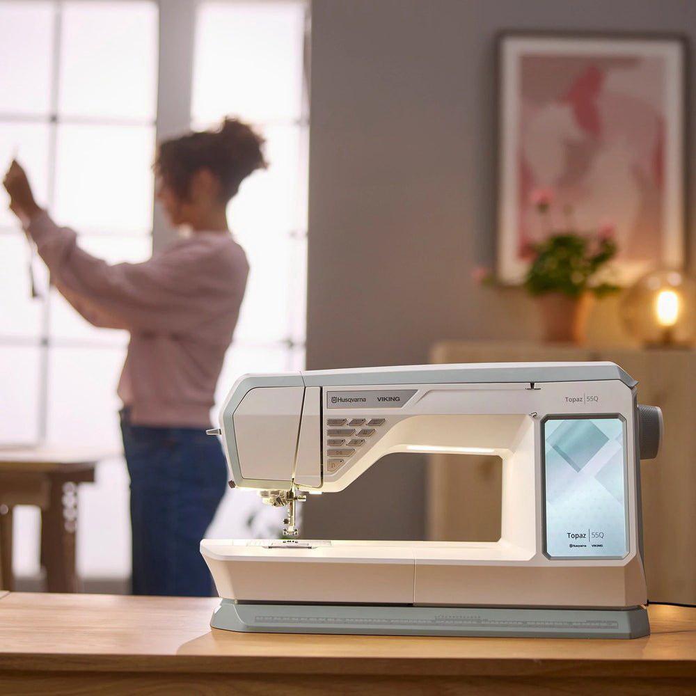 HUSQVARNA VIKING TOPAZ 55Q Sewing Machine - Sewingmachinesplus.com