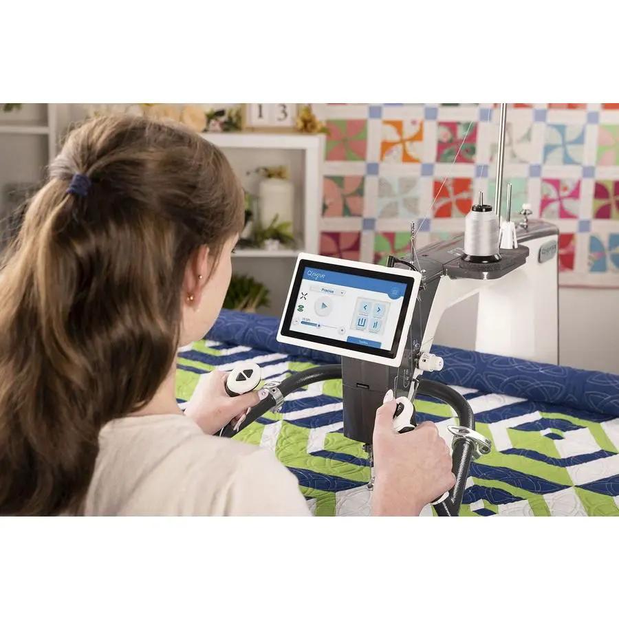 Recertified Grace Qnique 19 X Elite - 19" Longarm Quilting Machine - Sewingmachinesplus.com