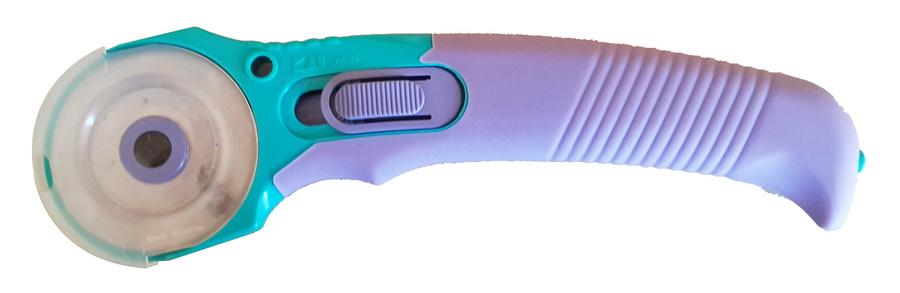 KAI Rotary 45mm Rotary Cutter (RX - 45) - Sewingmachinesplus.com