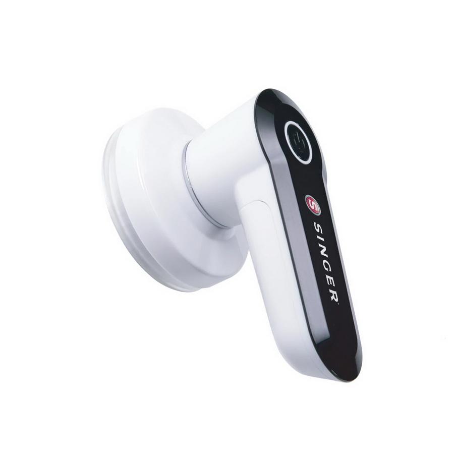 Singer Compact Lint Remover - Battery Powered - Sewingmachinesplus.com