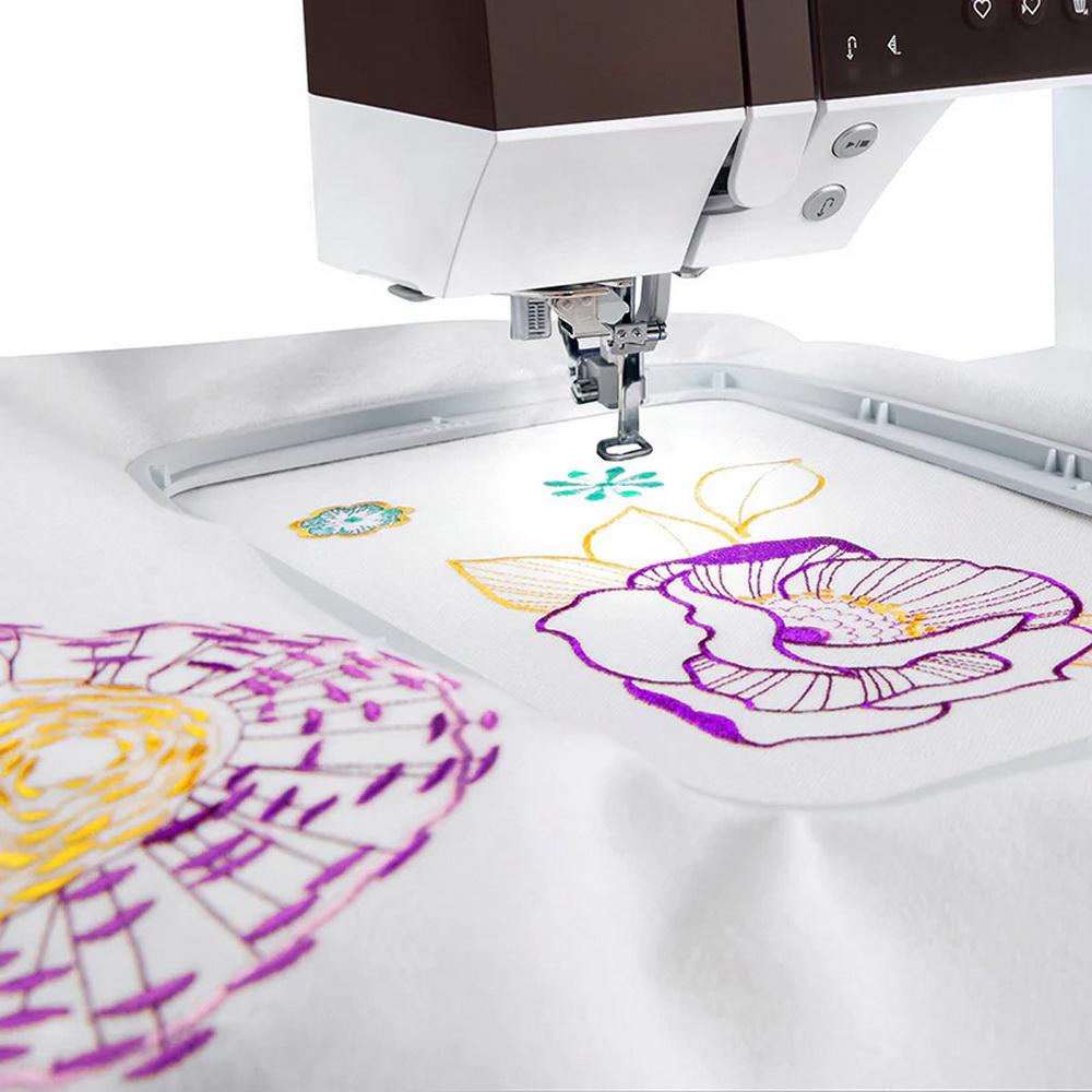 Pfaff Creative Ambition 640 Sewing and Embroidery Machine (OPEN BOX MODEL) - Sewingmachinesplus.com
