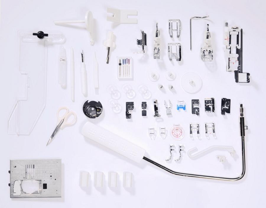 Janome SKYLINE S9 Sewing and Embroidery Machine (OPEN BOX MODEL) - Sewingmachinesplus.com