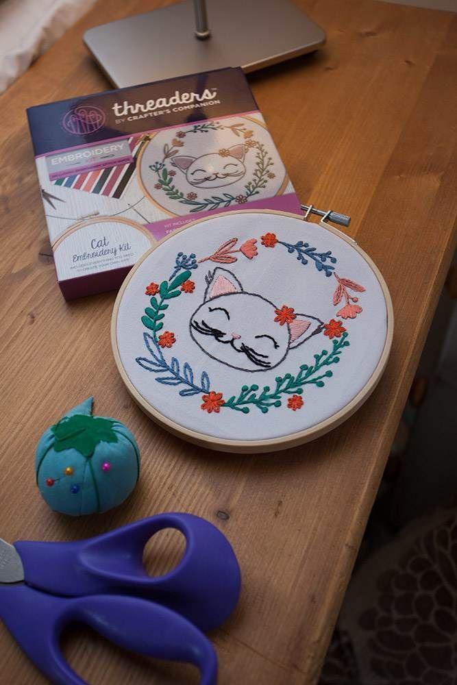 Threaders Embroidery Kit - Cat