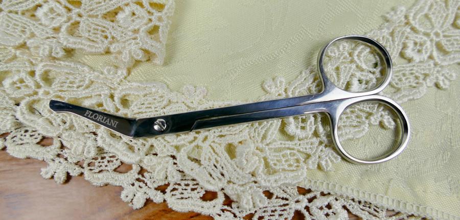 Floriani Lace/Stabilizer Trimming Scissors