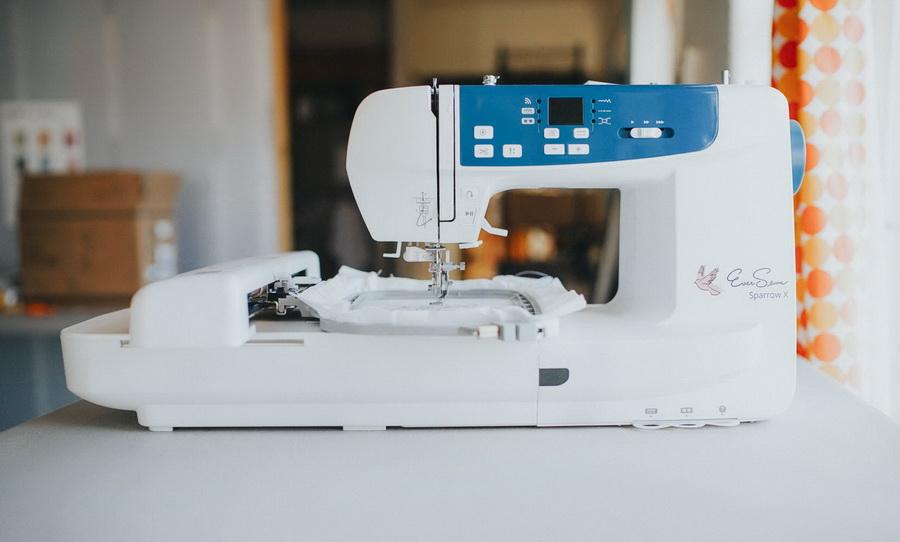 Eversewn Sparrow X Embroidery and Sewing Machine