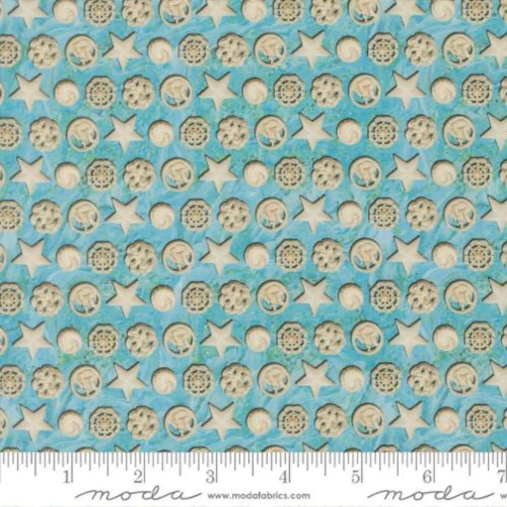 Saltwater The White Pearl Surf quilting cotton fabric with vintage seashell motifs on an aqua blue background by Cathe Holden for Moda.