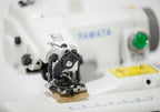 Yamata CM500 Portable Blindstitch Hemmer Machine