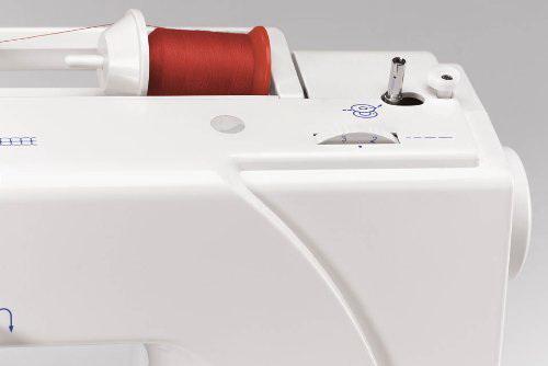Singer Prelude 8280 Sewing Machine