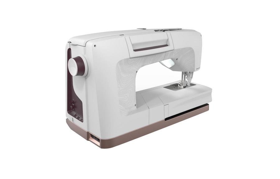Husqvarna Viking Designer Epic 2 Sewing and Embroidery Machine