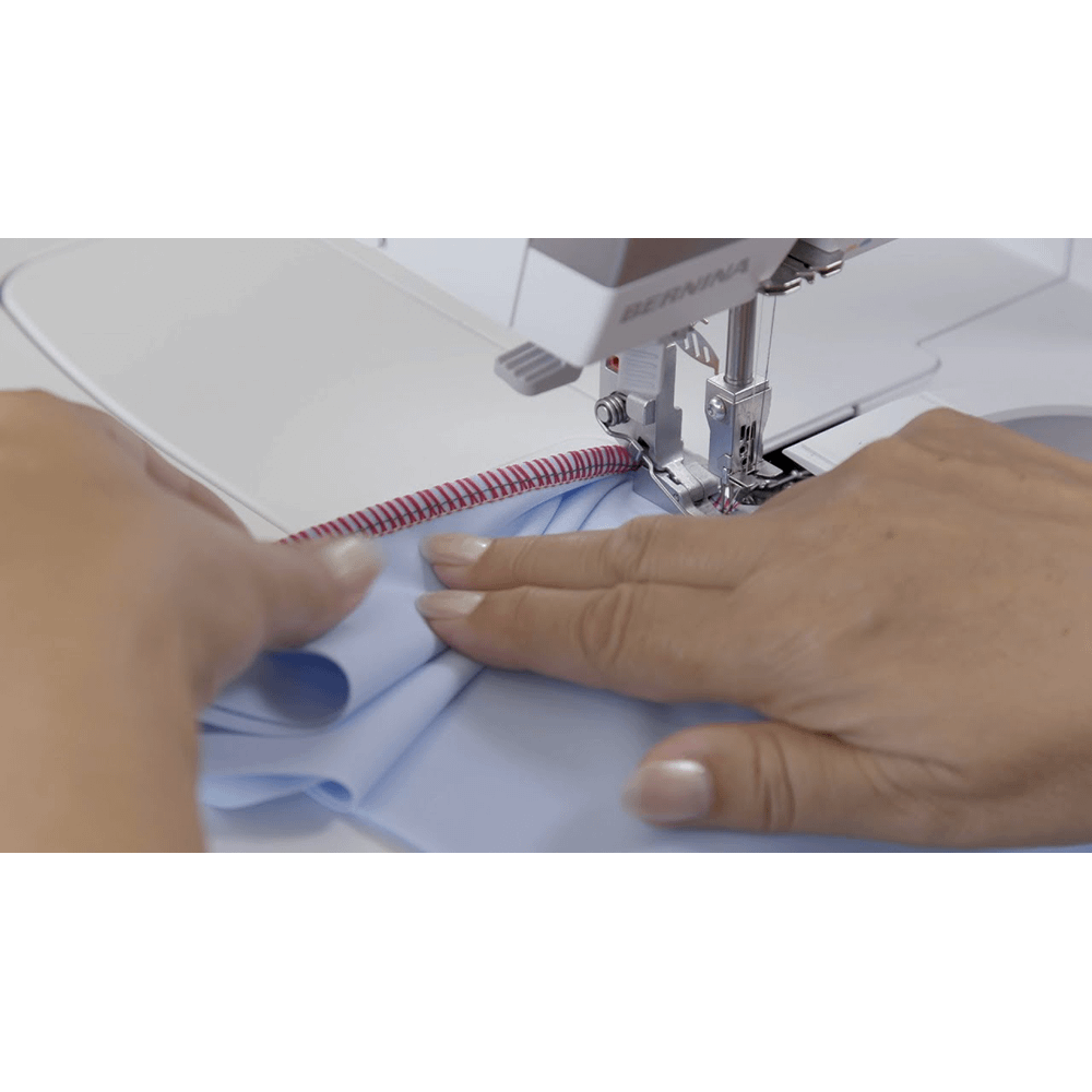 Bernina L 850 Overlock - Sewingmachinesplus.com