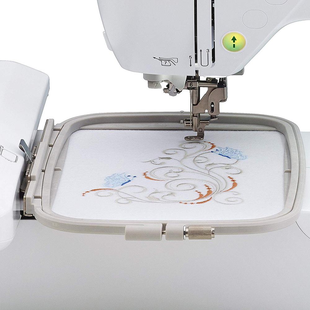 Brother PE800 5in x 7in Embroidery Machine