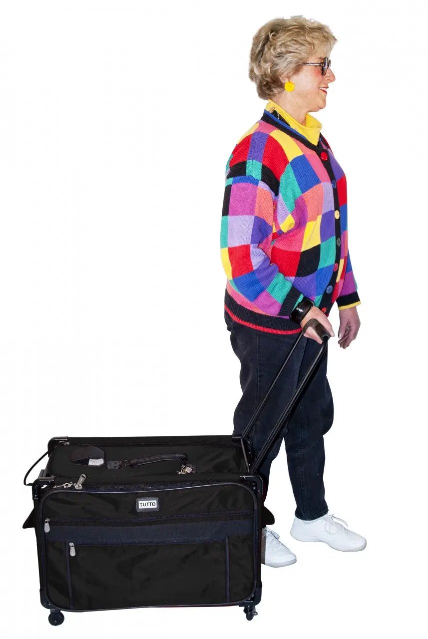 Tutto 20-inch black medium machine-on-wheels bag with multiple zip pockets