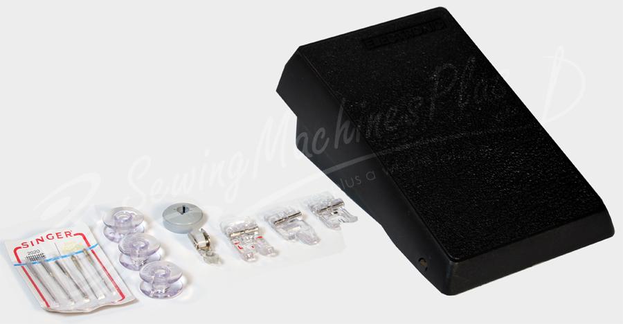Singer CG-590 FS Commercial Grade w/ 11 Piece Accessory Kit - Includes Extra Feet