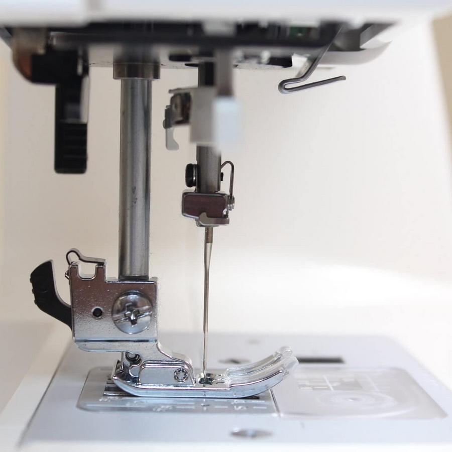Juki HZL-LB5020 Sewing Machine