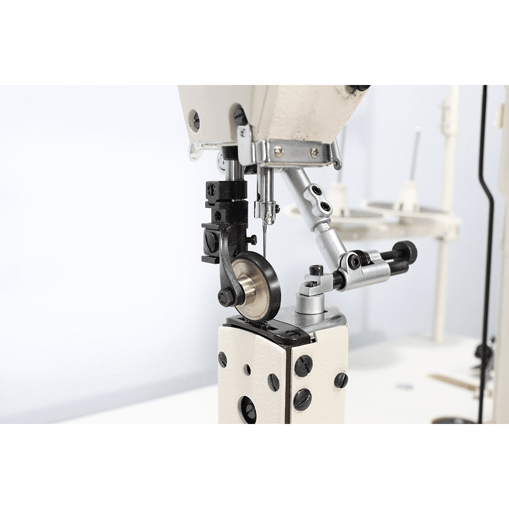 Techsew 810PRO Post Bed with Speed reducer - Sewingmachinesplus.com