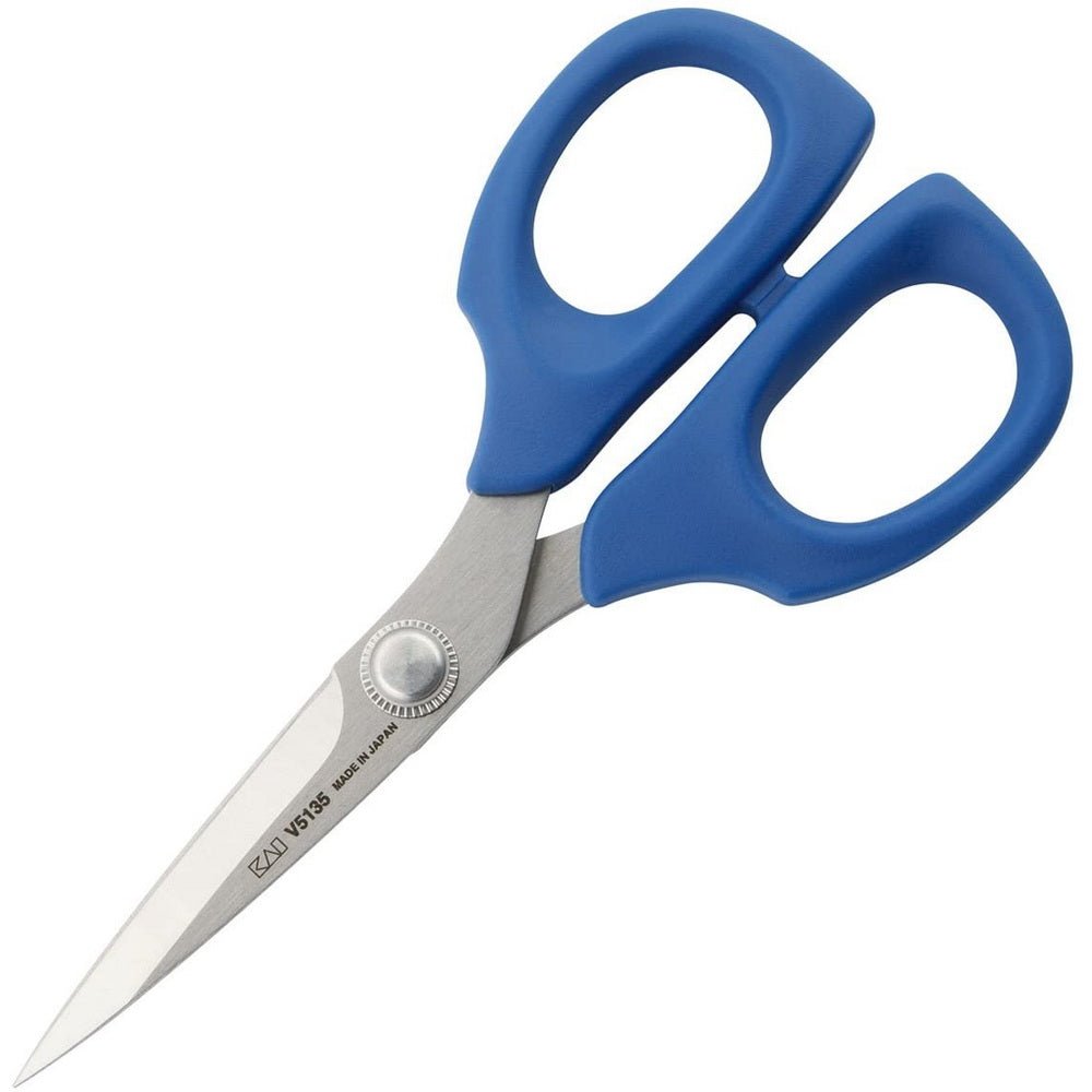KAI 5.5" Shears 5135 - True Blue - Sewingmachinesplus.com