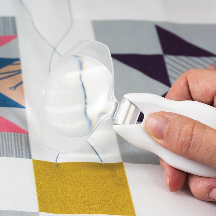 Grace Magnifique Magnifying Glass