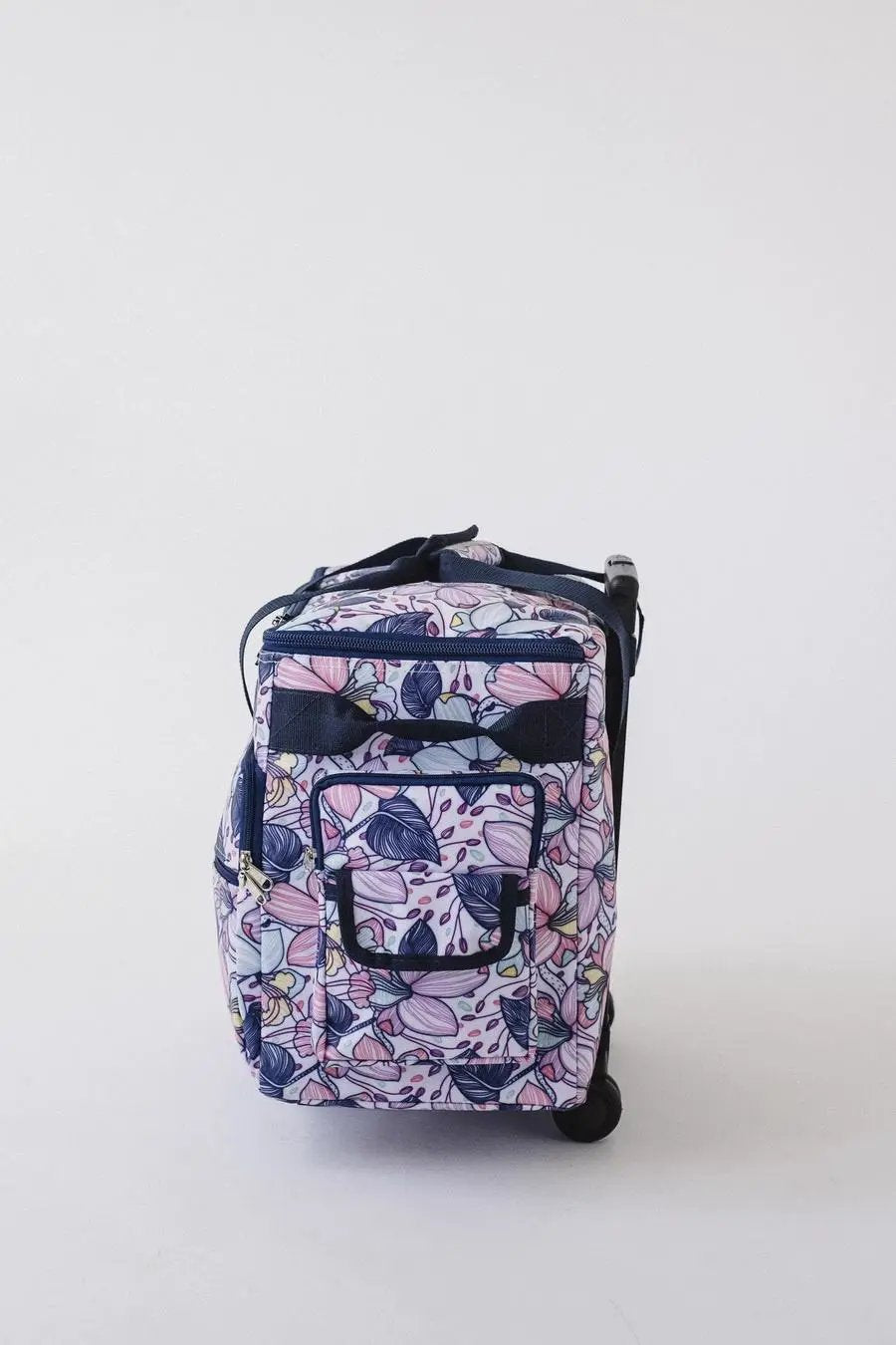 Bluefig Quilter Essential Combo: 19" Wheeled Bag, Project Bag and Satchel - Maisy - Sewingmachinesplus.com