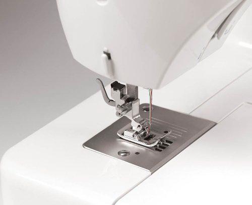 Singer Prelude 8280 Sewing Machine