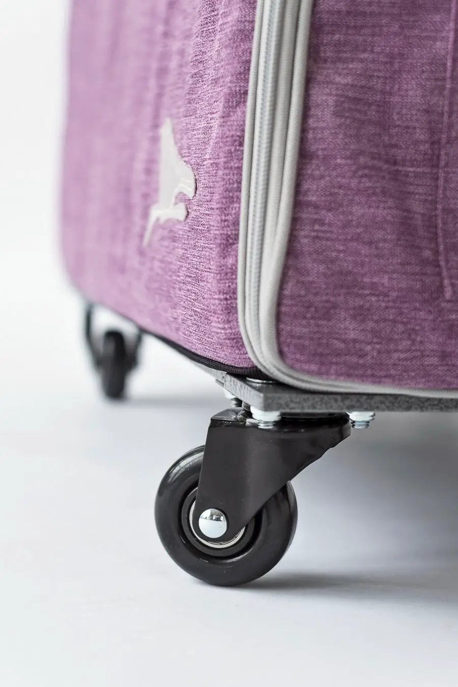 Bluefig DS26 Wheeled 26 Inch Sewing Machine Carrier - Sewingmachinesplus.com