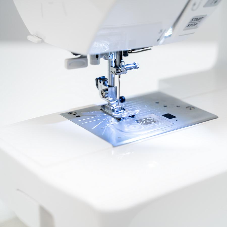 Janome 3160QDC Computer Sewing Machine - Purple/Grape Color (OPEN BOX MODEL) - Sewingmachinesplus.com
