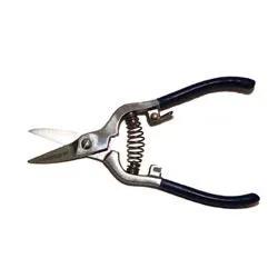 Heritage Cutlery 6.5 inch rag quilting snips with blue handles and spring, stainless blades.