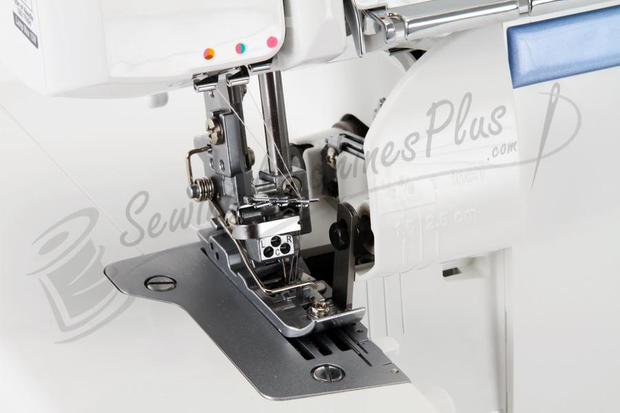 Juki MO-735 2-Needle, 2/3/4/5 Thread Serger Overlock Machine (OPEN BOX MODEL)