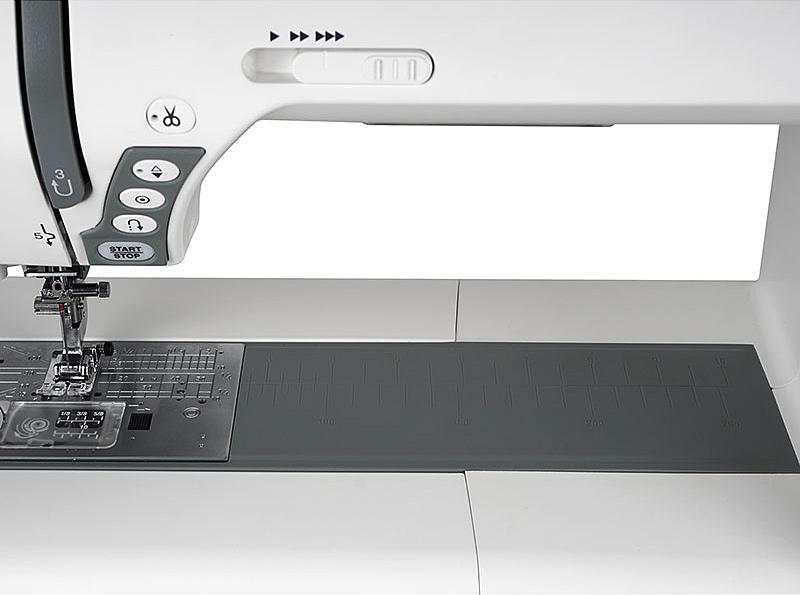 Janome Horizon Memory Craft 8900QCP Special Edition Sewing Machine with FREE Bonus Kit