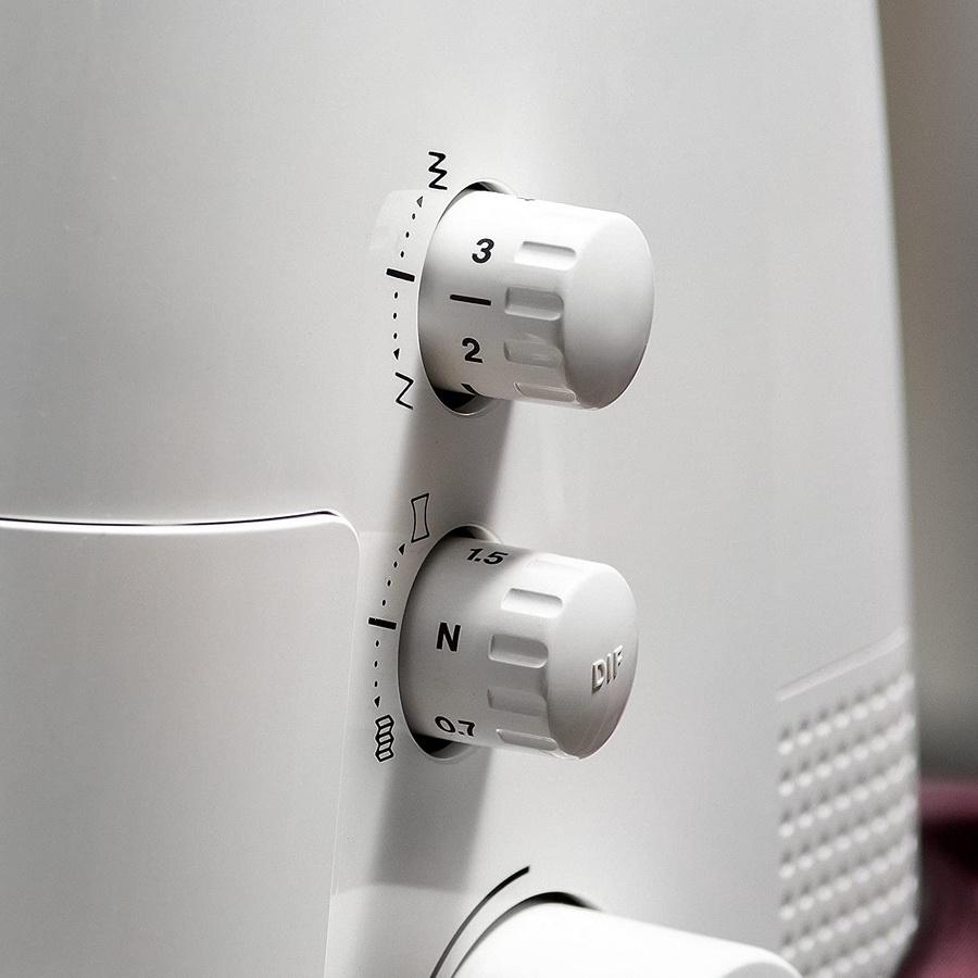 Juki MO-2000QVP Serger Machine (OPEN BOX MODEL)