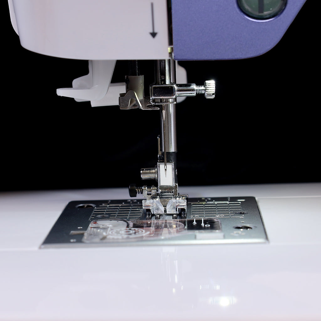 FY - 700 Computerized Sewing Machine - Sewingmachinesplus.com