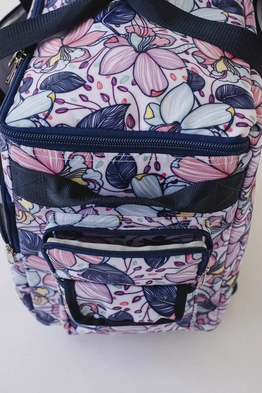 Bluefig Quilter Essential Combo: 19" Wheeled Bag, Project Bag and Satchel - Maisy - Sewingmachinesplus.com