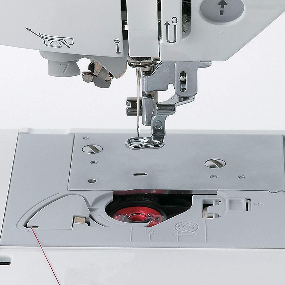 Brother PE800 5in x 7in Embroidery Machine